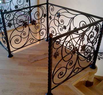 КОВАНЫЕ ИЗДЕЛИЯ – УНИКАЛЬНОЕ «ЖИВОЕ» УКРАШЕНИЕ ВАШЕГО ДОМА